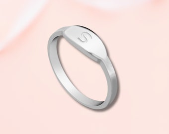 Dainty Initial Ring Initial Signet Ring Personalized Letter Ring Gift for Women Bridesmaid Gift Gift For Her Custom Letter Ring
