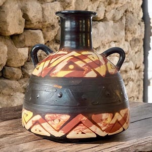 Chulucanas Peruvian Pottery Vase, Global Geometric Double Handled Earthenware, Signed Ernesto V Sanchez