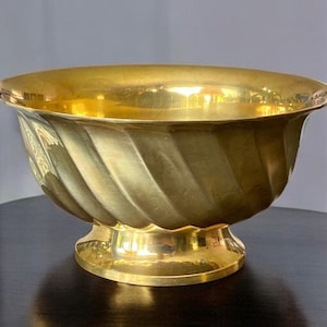 Brass Pedestal Bowl 6” Diameter Swirl Pattern Solid Heavy Brass Vintage Centerpiece