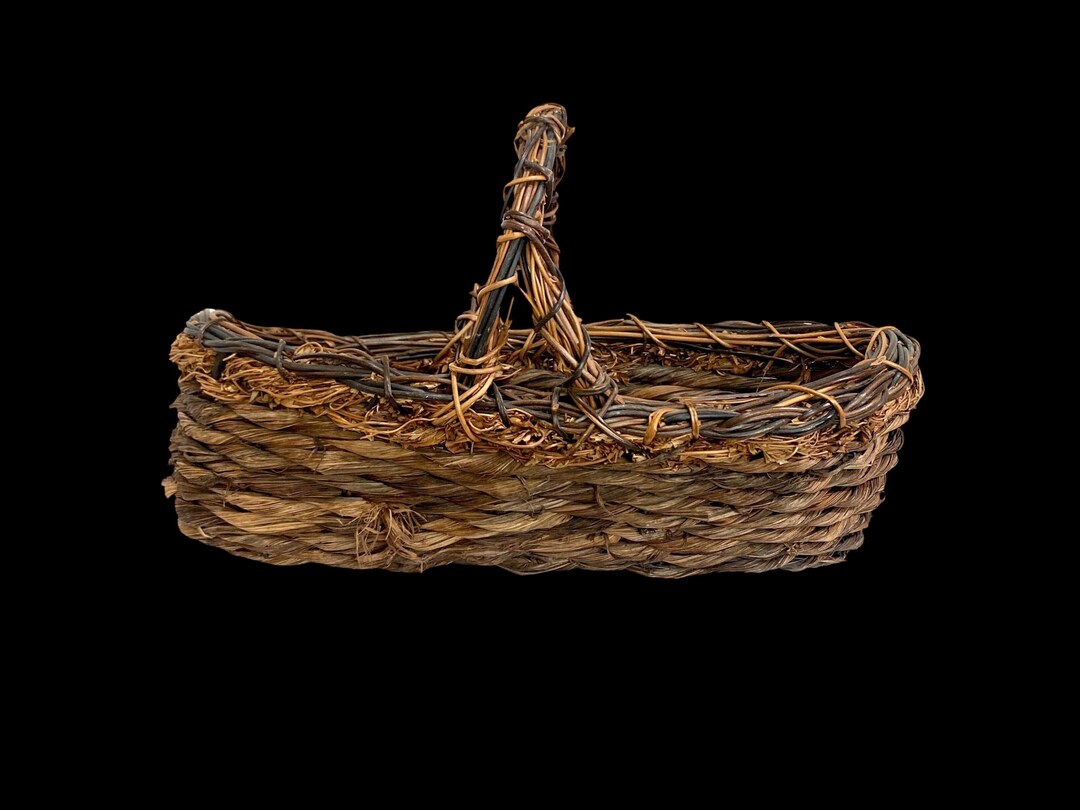 Old Primitive Gathering Basket Hand Woven Twisted Reeds & Vines With ...