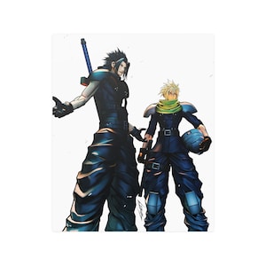 Op de afbeelding: Twee anime-personages, een met zwart haar en een zwaard, de ander met blond haar, dragen donkerblauwe en groene kleding. Ze staan ​​voor een witte achtergrond.