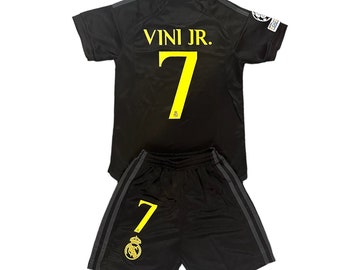 Vini Jr #7 Madrid à l'extérieur du troisième set de football junior