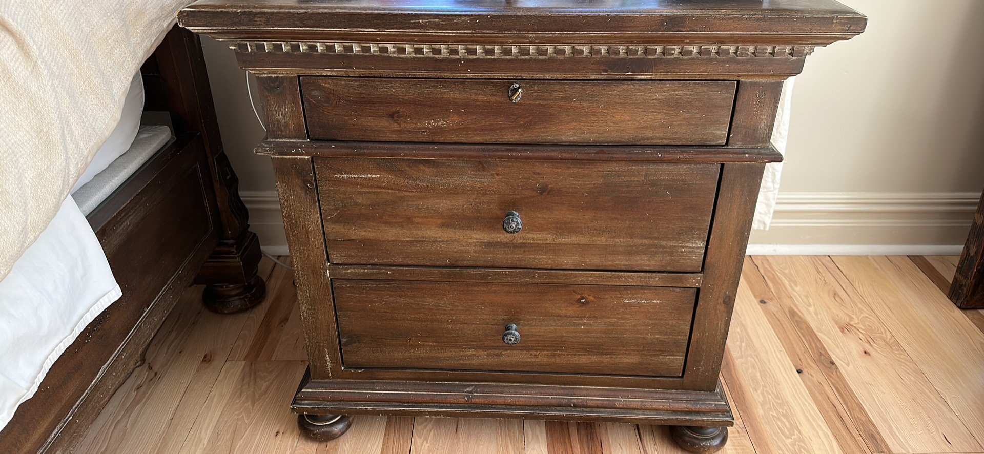 RH St.james King Bed W 2 Nightstands Coffee Color Etsy