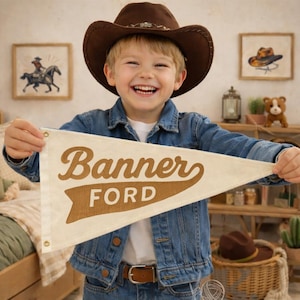 Banderín con nombre bordado a mano personalizado: decoración de pared de algodón