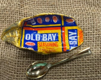 Old Bay shell dish with spoon, decoupaged shell Old Bay, Old Bay gift, Old Bay lover, Maryland gift, crab lover gift, Maryland crab gift