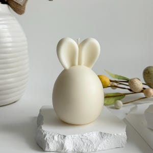 Easter Bunny Ears Soy & Beeswax Candles – Adorable Handmade Decor for Spring and Easter Celebrations