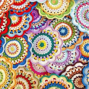 Mandala Untersetzer häkeln: Bunte Boho Tischsets, Dunhuang Palette