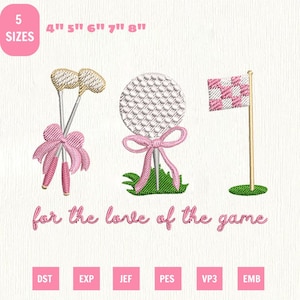 Könnte beinhalten: Gestickte Golfmotive mit Golfschlägern, einem Golfball und einer karierten Flagge. Die Designs beinhalten rosa Schleifen und grüne Grasakzente. Der Text lautet "for the love of the game". Erhältlich in 5 Größen: 10.16cm, 12.7cm, 15.24cm, 17.78cm und 20.32cm.