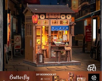 Domek dla lalek Morita-Ya DIY Book Nook, drewniana układanka 3D z diodami LED, miniaturowy stojak na książki w kształcie domku dla lalek, prezenty dla dzieci i dorosłych