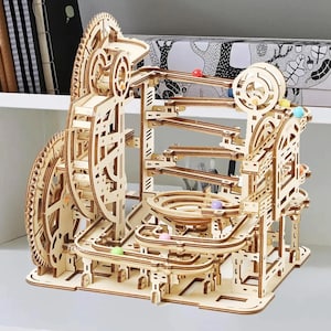 3D Kugel Puzzle aus Holz: DIY Mechanischer Modellbausatz
