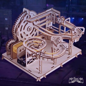 Basswood Marble Run Maze: 3D Puzzle Building Kit