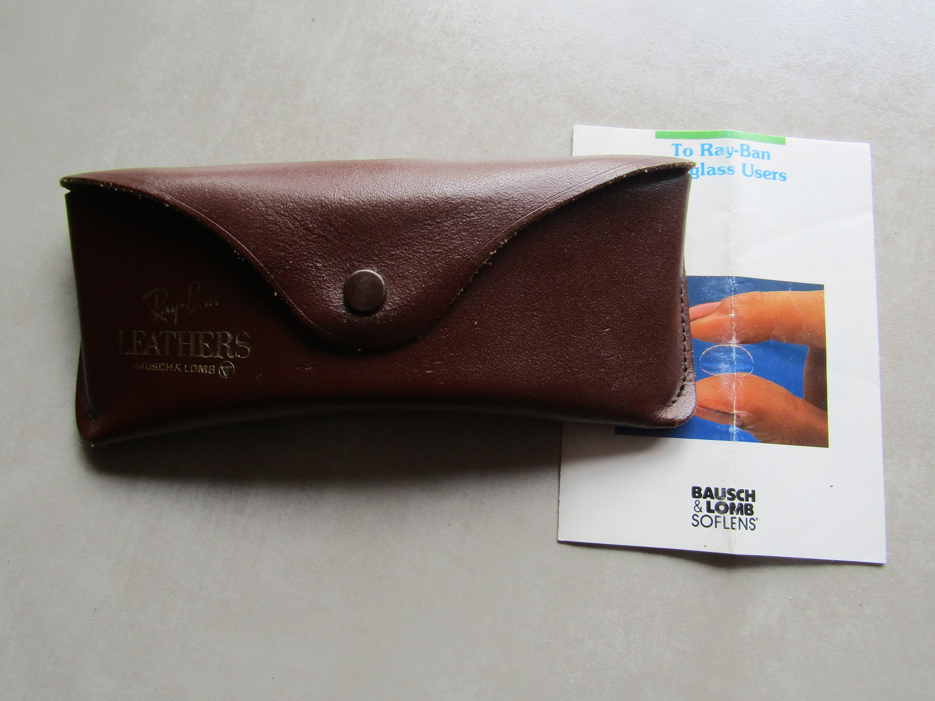 ヴィンテージレイバン　LEATHERS. BAUSCH ROME il_fullxfull.6030735843_eak6.jpg