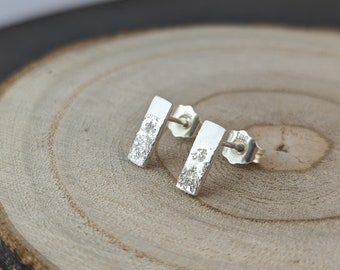 Boucles d'oreilles originales, minimalistes, cadeau femme fait main, bijou homme, effet texturé brut, argent massif, 1 paire