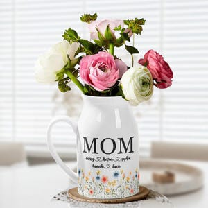 Muttertag Blumenvase, Name Minivase für Mama, Oma, Familie Liebe Vase für Hausdekoration, Gartenblume Einzigartige Vase Geschenk