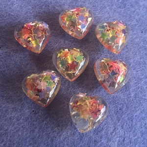 Herz Pins | Bunte funkelnde Pins | Glitzernde Reißnägel | Herz Korktafel Tacks | Kork Pinnwand | Schwarzes Brett Pins | Erinnerungstafel