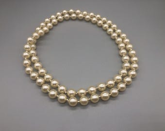 Vintage Faux Pearl Necklace | Vintage Gold Tone Faux Pearl Necklace | 34 Inch Vintage Faux Pearl Necklace | 34” Vintage Pearl Chain | 1384