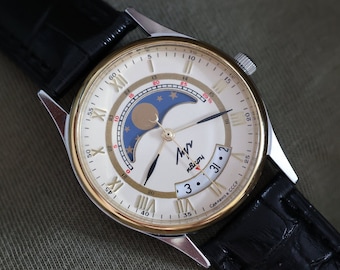 Star Sky Watch Moon Phase Vintage OLD Stock Wrist Watch Luch