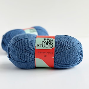 Denim 100g Strick- und Häkelgarn, DK Doppelstrickgarn, leichtes Kammgarn, einfach zu bedienen, maschinenwaschbar, trocknergeeignet, weiches Acryl