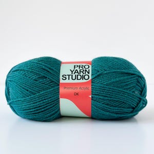 Jade 100g Strick- und Häkelgarn, DK Doppelstrickgarn, leichtes Kammgarn, einfach zu bedienen, maschinenwaschbar, trocknergeeignet, weiches Acryl