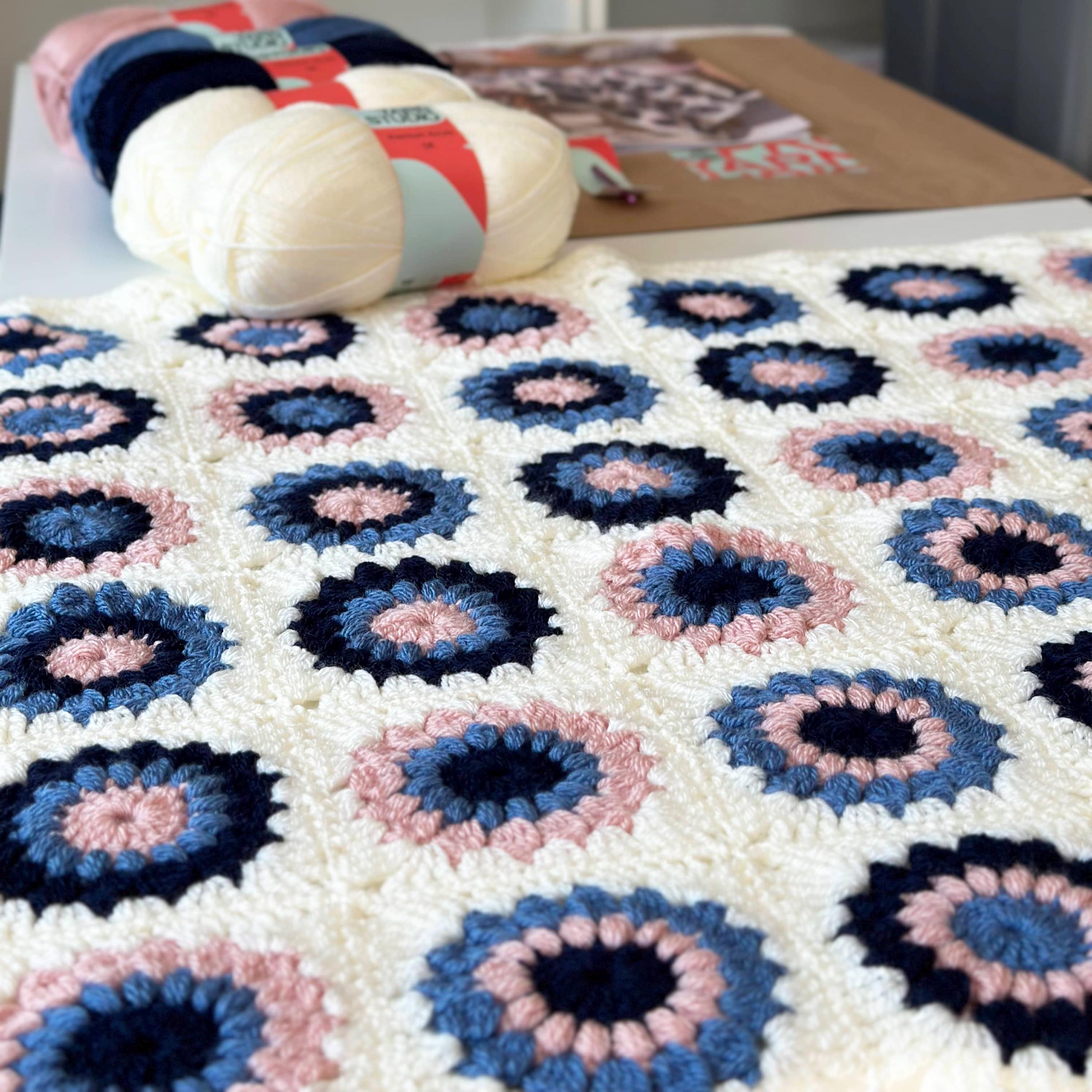 Sunburst Flower Blanket Pattern in DK Yarn