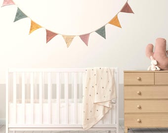 Wimpelkette „Lia“ aus Baumwolle | Stoff-Girlande für Babyzimmer & Kinderzimmer | Boho Skandi Deko | Wimpel Girlande Wanddeko | Zayno®