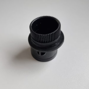 Bushing guide injection nozzle holder in prechamber suitable for Mercedes-Benz OM 601 602 603 W201 W124 A6010170150