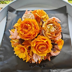 Blumenkugel, Handgemachte Blumen aus Papier, Ewige Blumen, Ideal zur Deko oder zum Verschenken