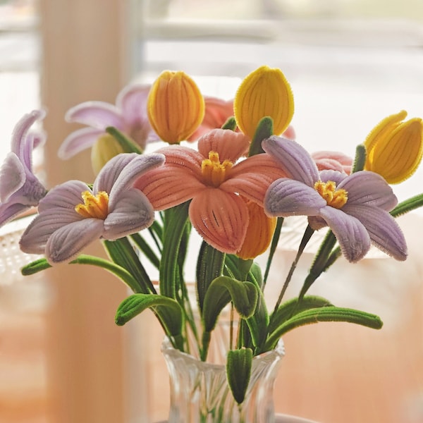 Handgemachte Lilie aus Pfeifenreiniger DIY Blumen Ideal zum Deko oder zum Verschenken