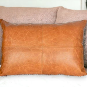 Vintage-Inspired Lambskin Leather Pillow Cover: Sophisticated Throw for Living Room & Bedroom zdjęcie 1