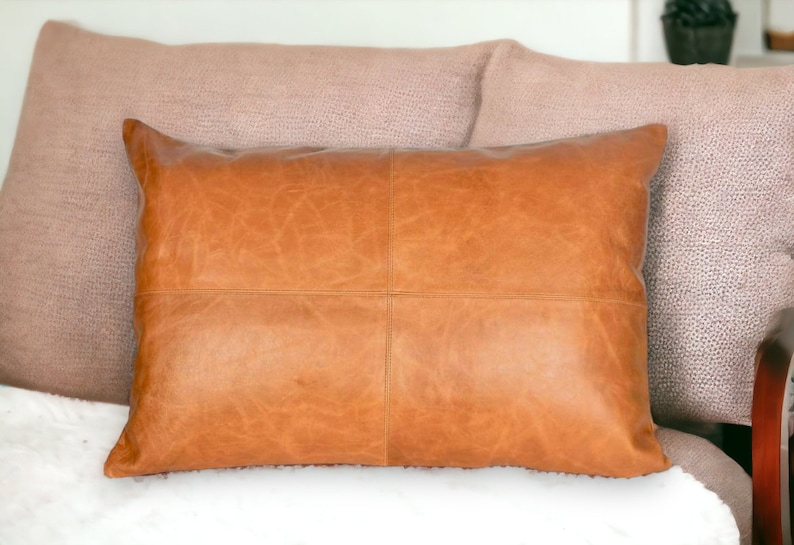 Vintage-Inspired Lambskin Leather Pillow Cover: Sophisticated Throw for Living Room & Bedroom zdjęcie 1