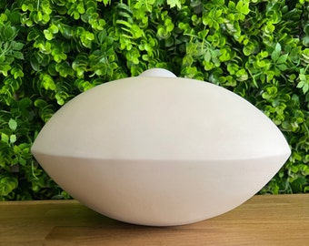 Ceramic white lamp, Author's design, Embodying the philosophy of the Chinese game of Go, Handmade, Harmony and minimalism