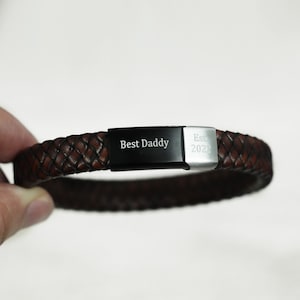Pulseira de couro masculina com fecho prateado preto, pulseira masculina gravada personalizada, pulseira de papai para ele, presente de dia dos pais para ele