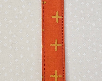 Keychain/wristlet