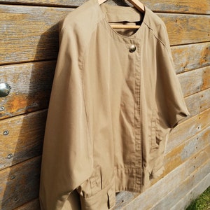 Vintage abgeschnittene Trench-Jacke. Größe S 36 Top Zustand Bild 2