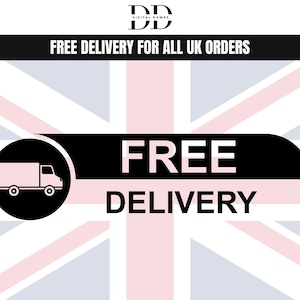 Peut inclure: Une banni&egrave;re graphique avec le texte DD DIGITAL DAWES en haut, suivi du texte FREE DELIVERY FOR ALL UK ORDERS. Le centre affiche une barre noire horizontale avec une ic&ocirc;ne de camion et le texte FREE DELIVERY. Un sceau Made in UK est visible.