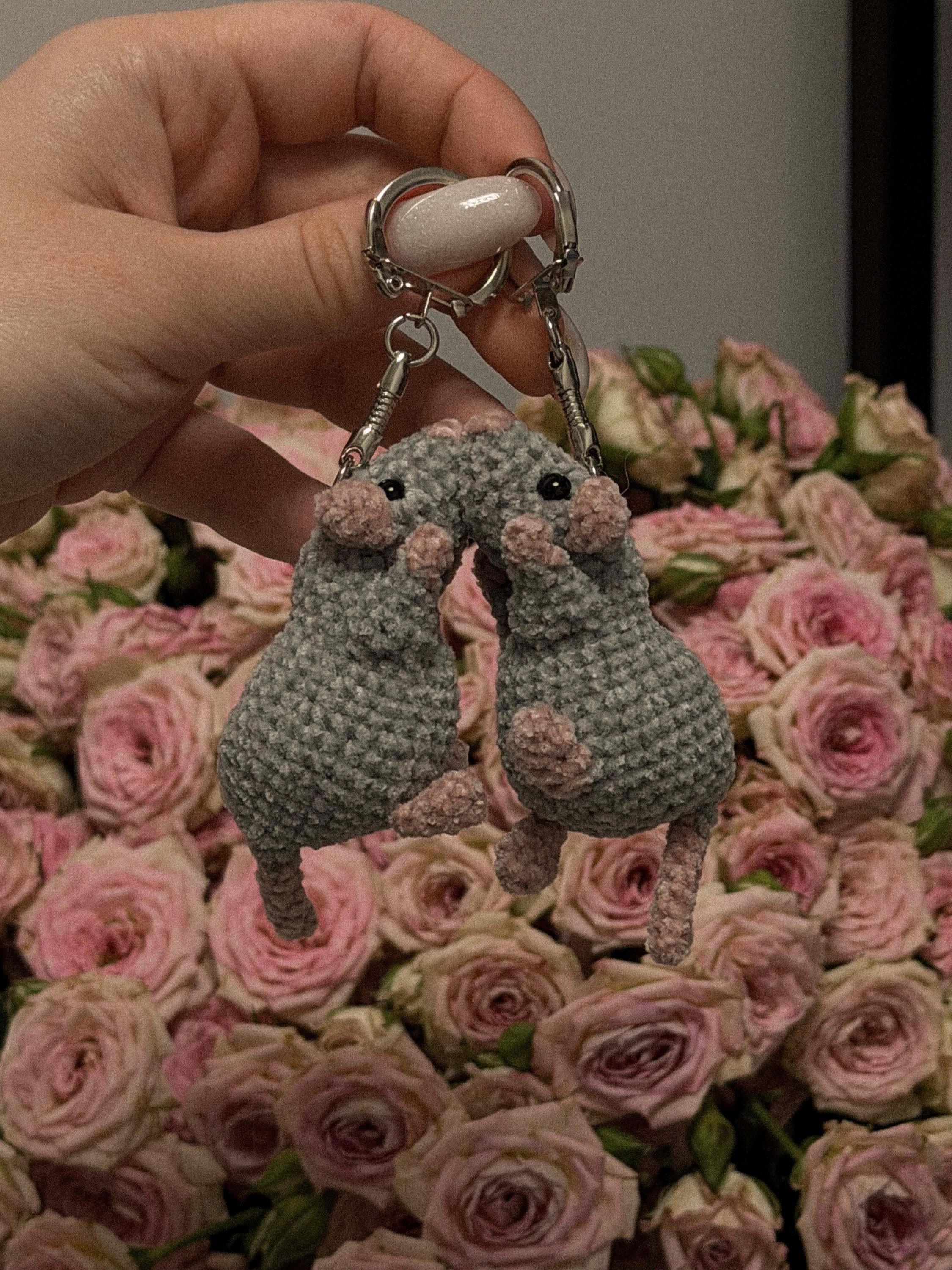 Kissing Rat Keychain Set: Handmade Crochet Plushie Couple