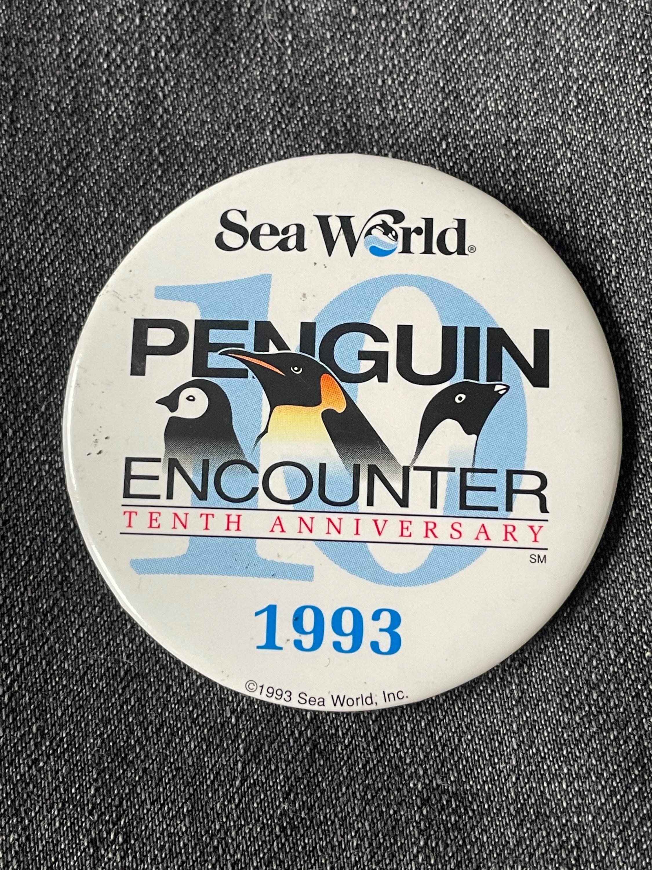 Vintage Sea World Wristwatch Japan Movement Penguins Nivada Grenchen introduces the Antarctic Erotic 38mm  main image 3