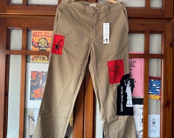 Upcycling Hose: Individuell gepatchte Hose, Grösse 42