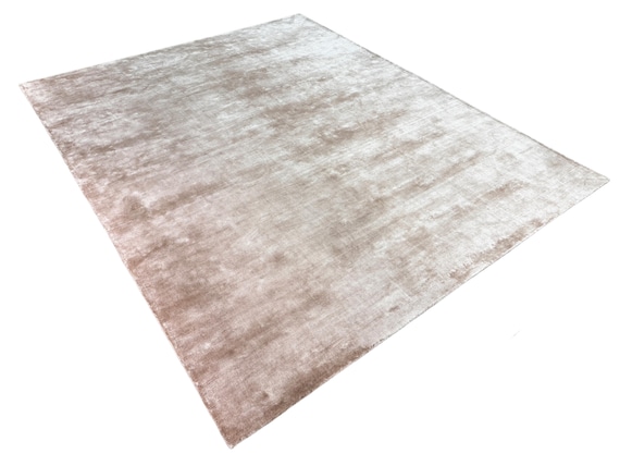 Blush Taupe | Luxury Handmade Silk Area Rug