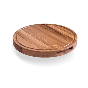 Premium quality oak cutting board