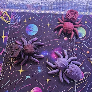 Diamond Art Spider Cover Minder Magnets, Cute Handmade Gift for Diamond Painters, Convenient Diamond Accessory, Diamond Dot Tool, Adorable