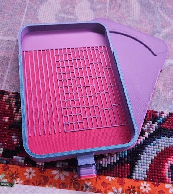 3D Printed Multi-Placer Diamond Art Tray with Lid & Stopper