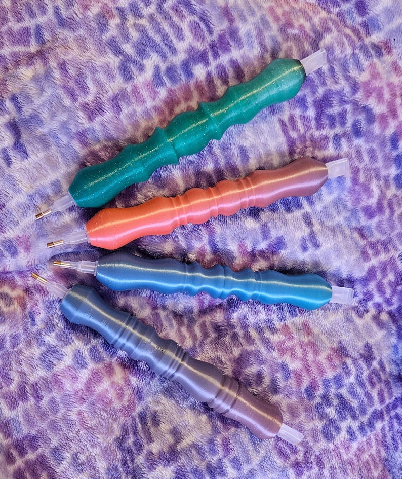3D Printed Diamond Painting Pen: Carved Wood Style E-Painter Replacement image 1