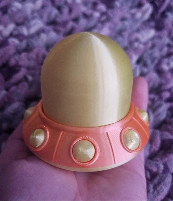 UFO Desk Fidget Toy: Diamond Art Drill Separator, Crafting Accessory