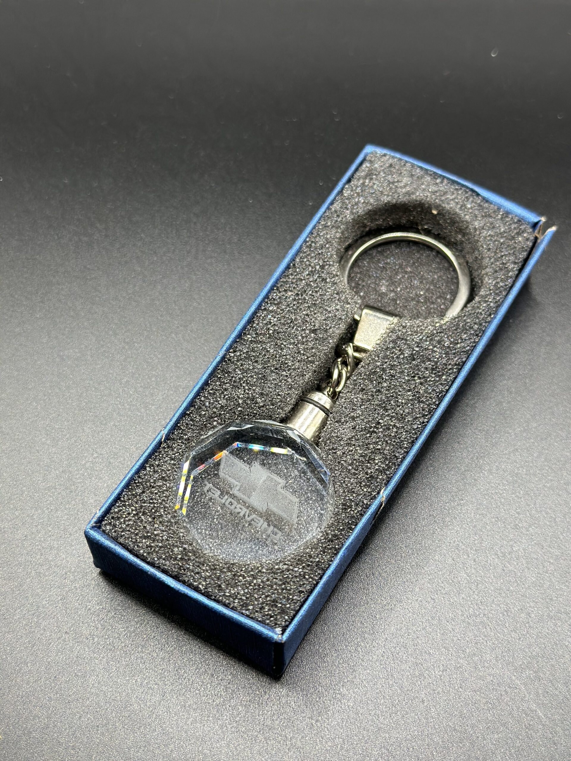 Chevrolet Logo LED Crystal Light Cute Keychain Gift for Car Lovers - Etsy