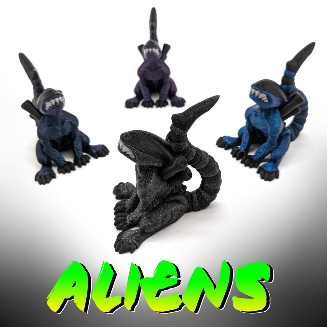 Aliens - Multicolor 3D Printed Alien Statue, Classic Horror, Cute Desk ...