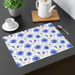 Placemat, Cornflower Table Mat, Nature Inspired Stylish Kitchen Decor, Dining Place Setting, Farmhouse Floral Design, Home Table Linens
