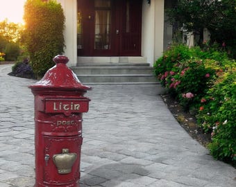 XL English nostalgic mailbox 1.10 m high! Plastic, lockable Mailbox, Letterbox, Boîte aux lettres