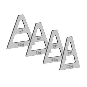 Könnte beinhalten: Vier Metalldreiecke mit unterschiedlichen Winkeln und Segmentzahlen. Die Winkel betragen 45 Grad, 40 Grad, 36 Grad und 30 Grad. Die Segmentzahlen sind 8, 9, 10 und 12.