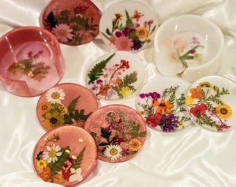 Pressed Flower Coasters: Clear Resin with Gold Leaf